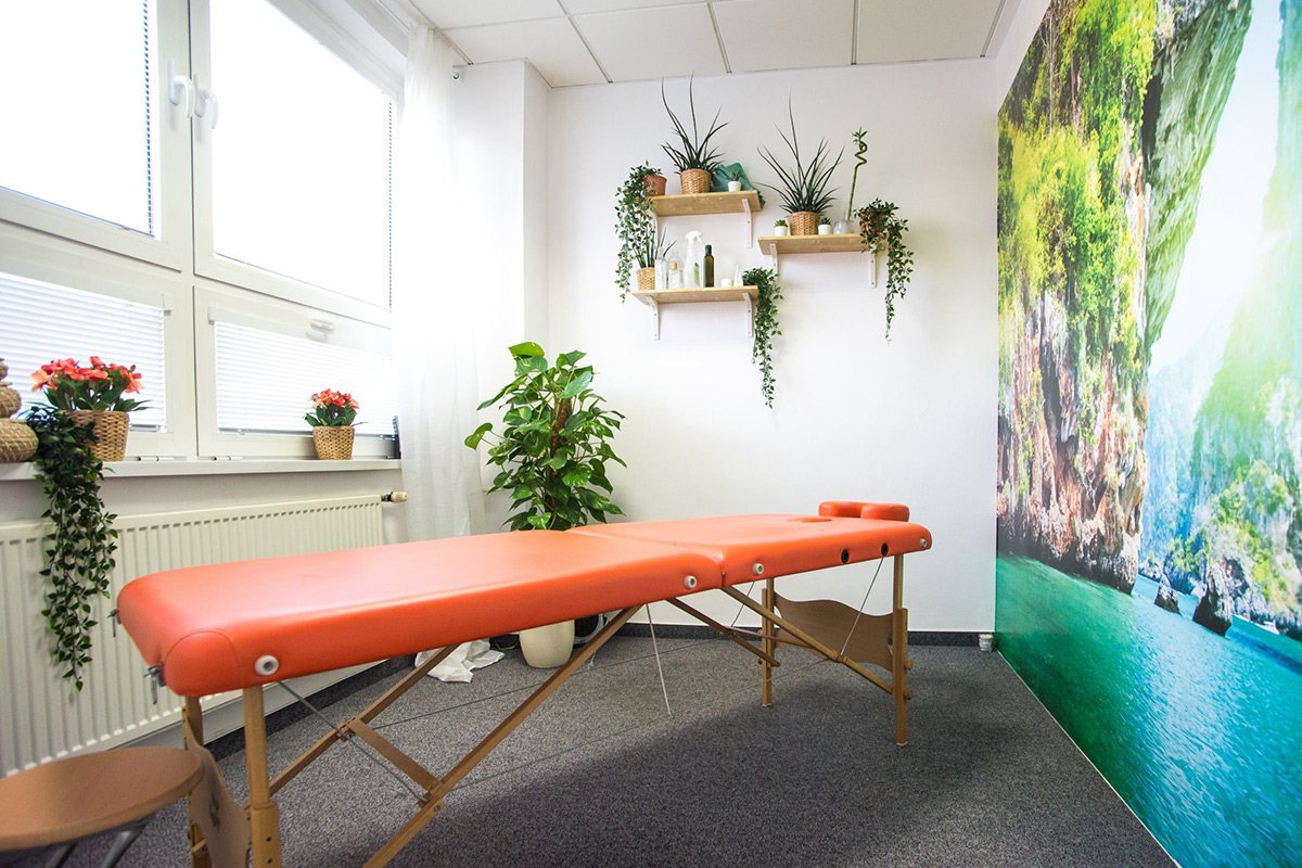 Masáže priamo v spoločnosti – msg life Slovakia Pravidelné masáže v msg life Slovakia