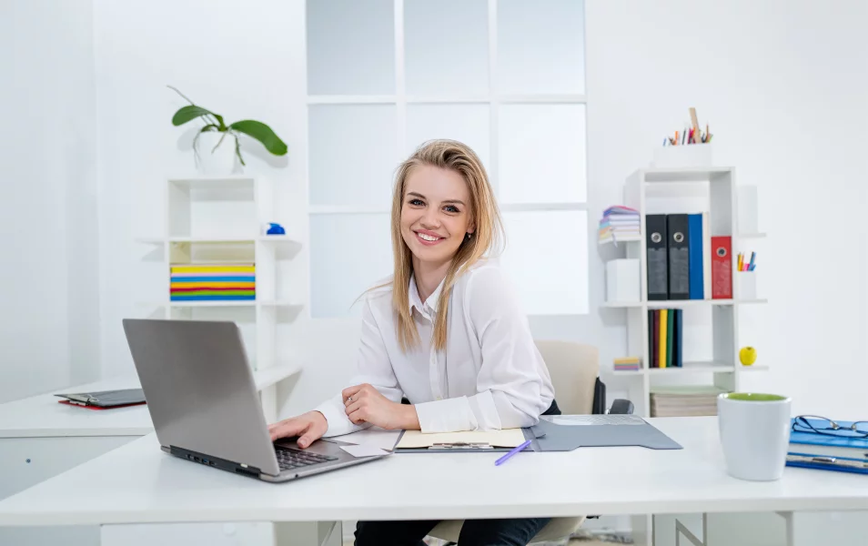 Hľadáme IT business consultanta Hľadáme IT business consultanta