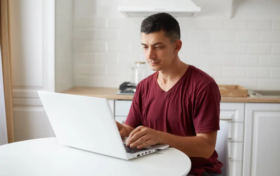 Práca z domu Home Office a Full Remote v msg-life Práca z domu Home Office a Full Remote v msg-life