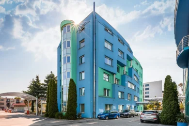 Exteriér budovy spoločnosti