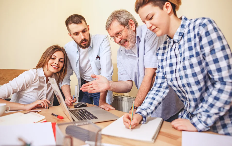 Generations Z, Y, X and baby boomers in the workplace: how to work with them?